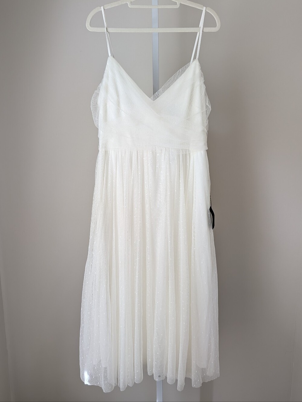 NWT Lulus Sweet Serenade White Tulle Swiss Dot Surplice Midi Dress Sz L